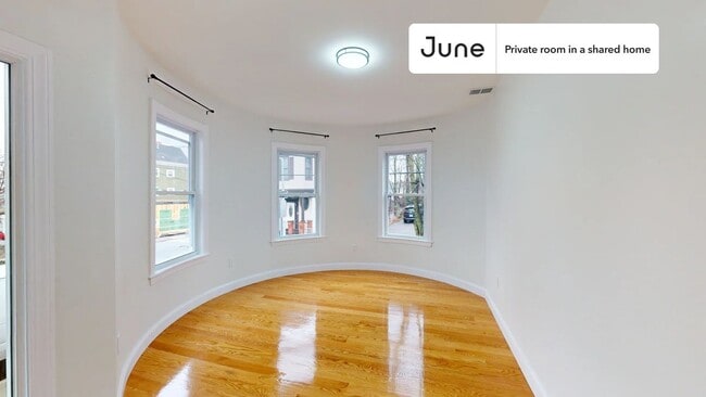 Photo - Room in Shared 4 bed/2 bath home Unidad D