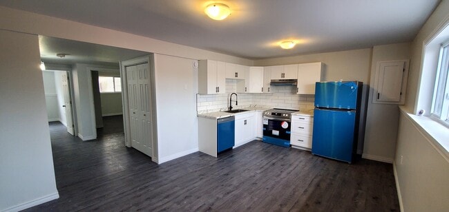 Photo - 126 Cannifton Rd N