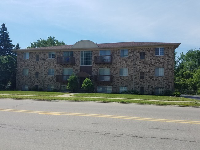 22137 Huron River Dr Unit 1