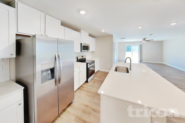 Photo - 2503 Trollinger Dr