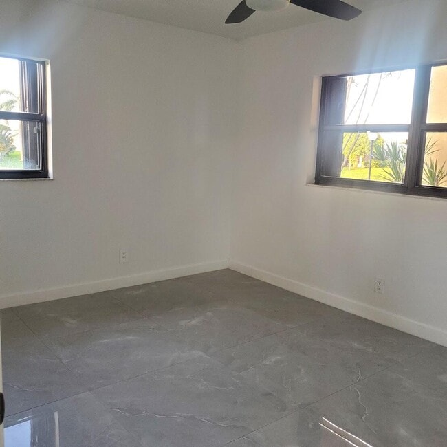 Photo - 2001 Woolbright Rd Unidad F101