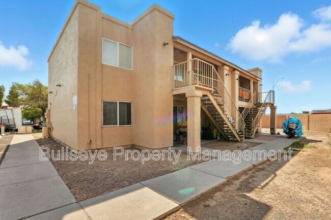 Photo - 2701 E Beck Ln Unit 4