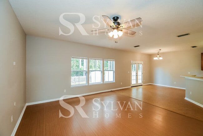 Photo - Welcome home to this stunning 4 bedroom, 3 bathroom home!