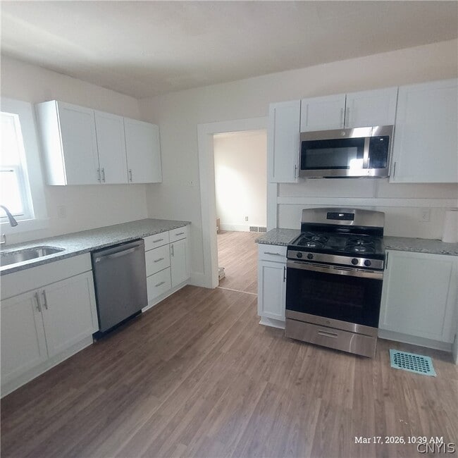 Photo - 344 Bryant Ave