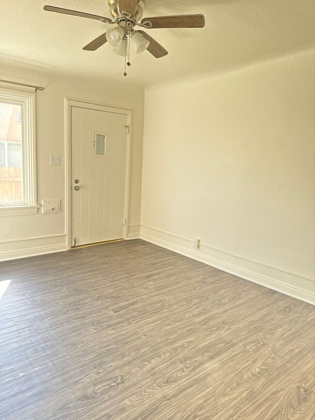 Photo - 783-789 W. 17th Street Unit 785