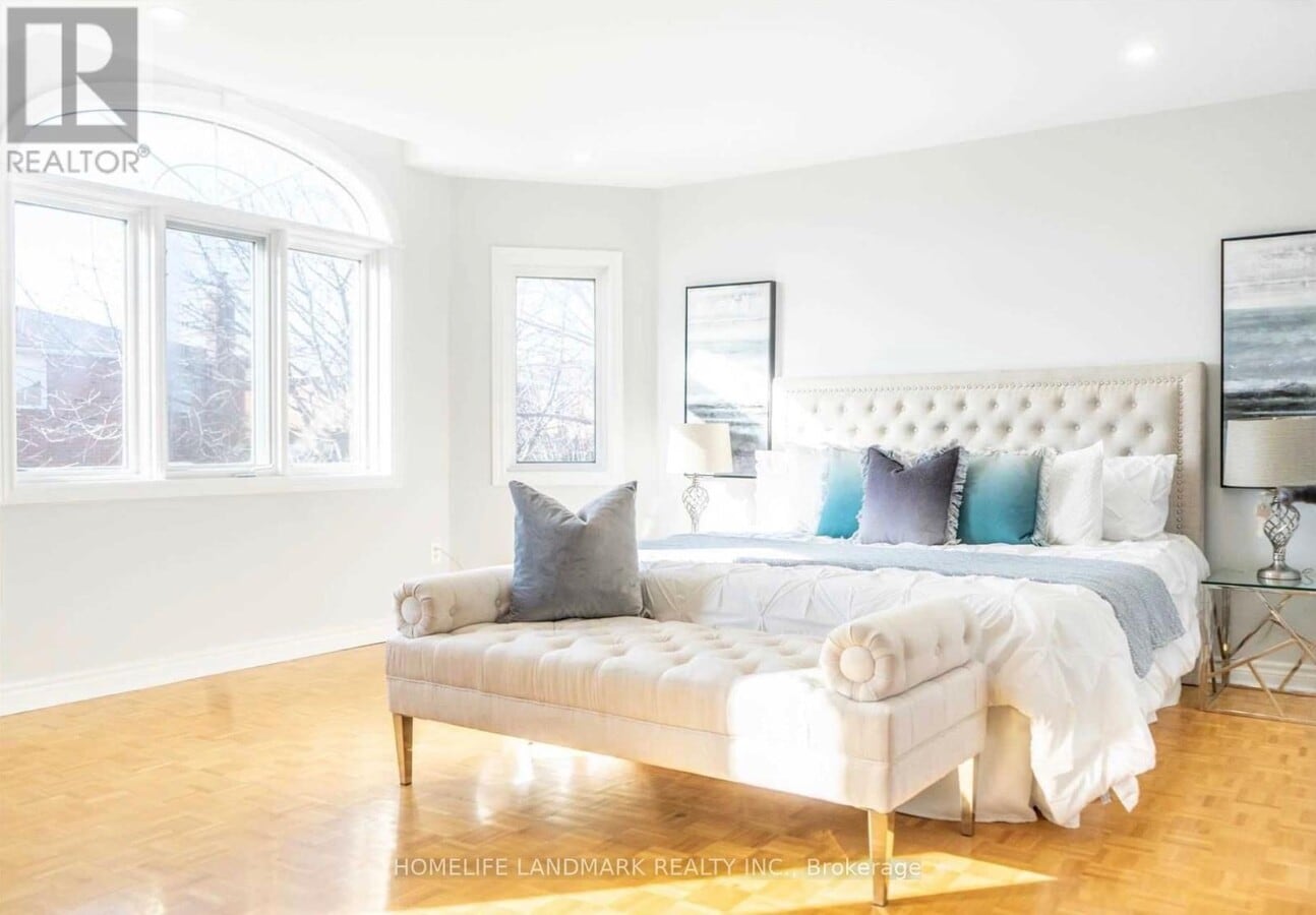 Photo - 241 Highglen Ave