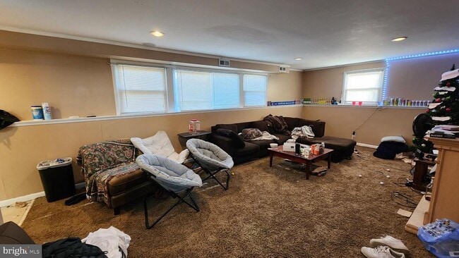 Photo - 611 Whitman St