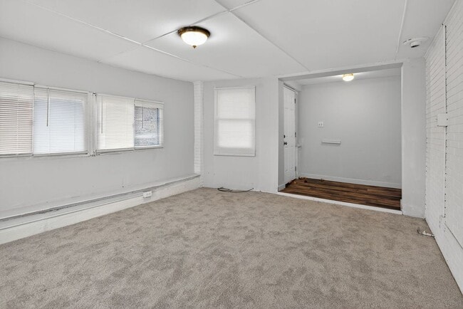 Photo - 184 Greenfield Ave