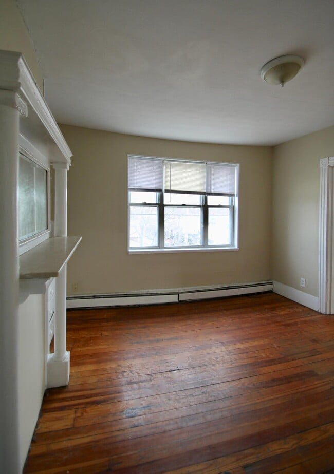 155 Ohio Ave Unit 3
