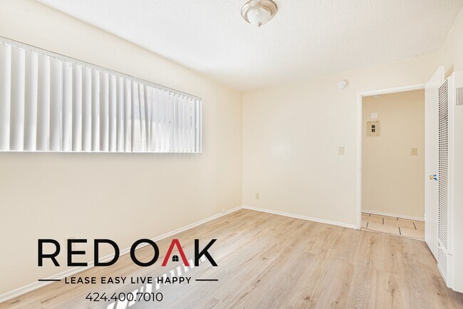 Photo - 520 W 21st St Unit 4