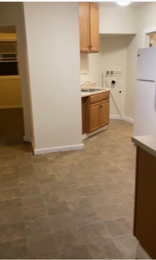 Photo - 325 Goodrich St Unit 325 GOODRICH  2