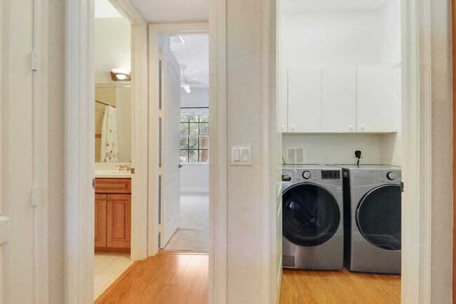 Photo - 4581 Artesa Way S