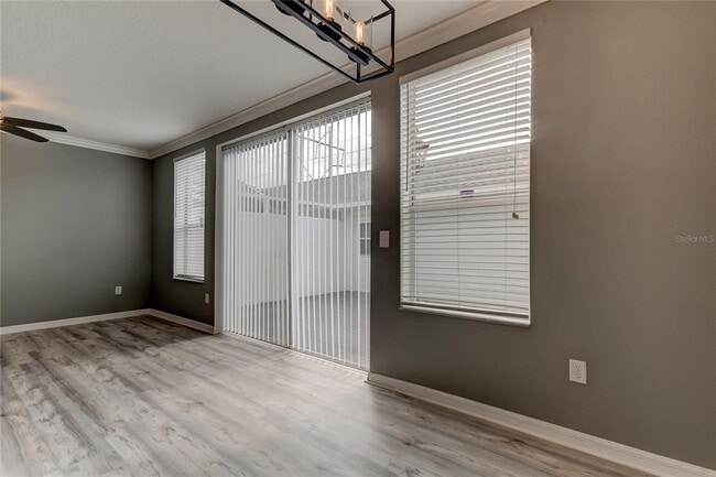 10003 Bradwell Pl