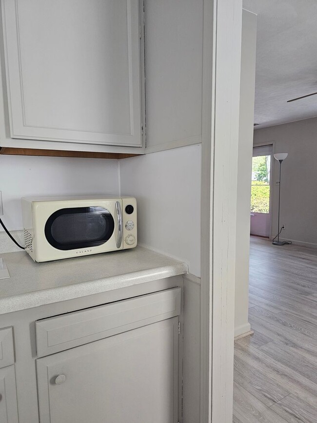 Photo - Very updated, cozy two bedroom across from BGHS