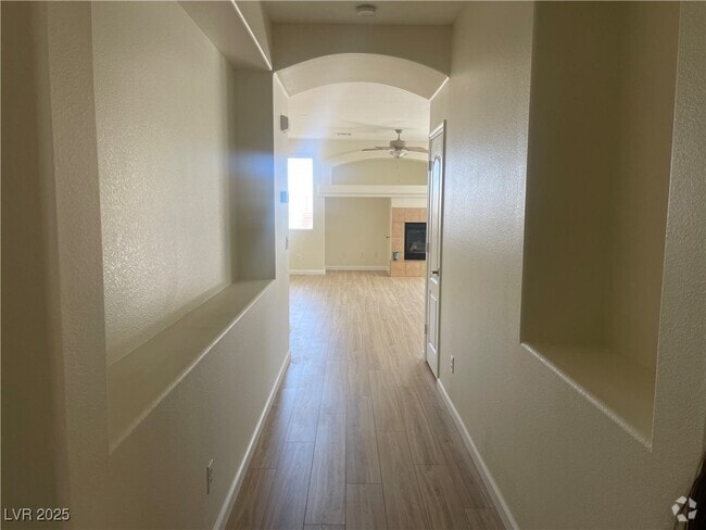 Building Photo - 11208 Star Lily St Rental