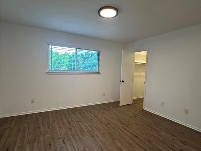 Photo - 7621 Scenic Brook Dr