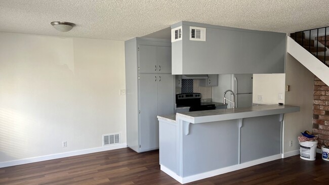 Photo - 1342 Shawn Dr Unit #2