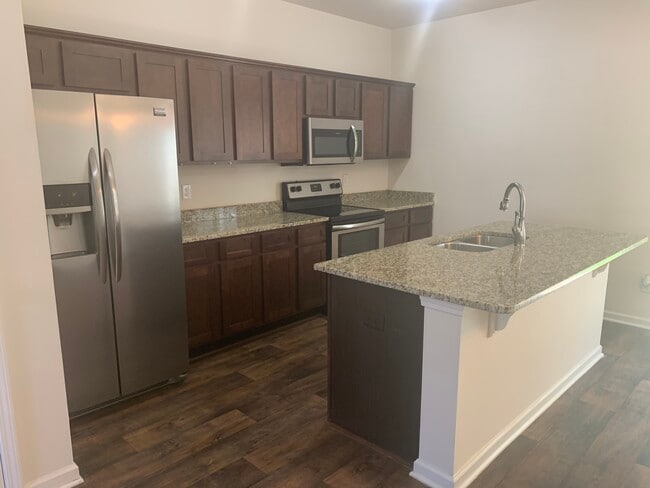 Photo - 215 Orange Pond Ct