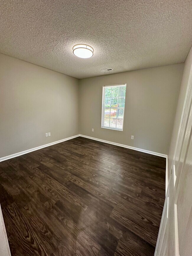 Photo - 208 Sunnyside Dr Unit 208