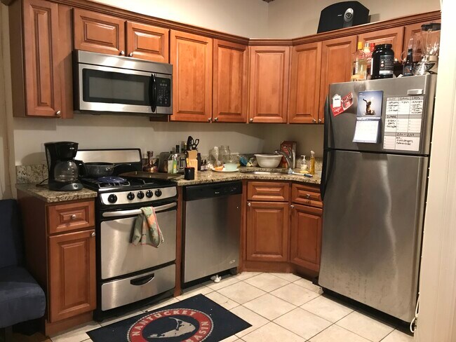 Photo - 210 Hemenway St Unidad 1B