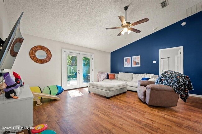 Photo - 3314 Guernsey Ct