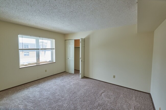 Corl West Apartments