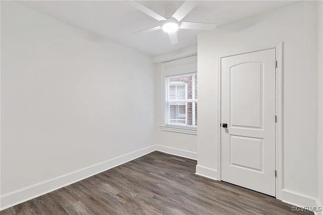 Photo - 3139 Ellwood Ave Unit D