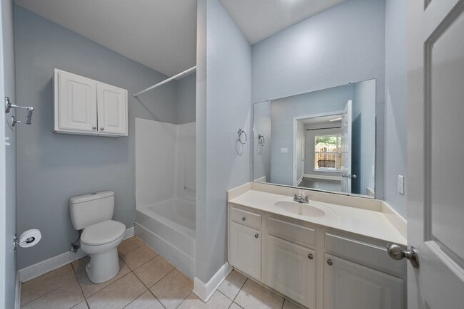 Photo - 2 Bedroom Condo in a Gated Community Near LSU