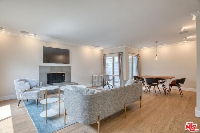 Photo - 1342 Stanford St Unit 7