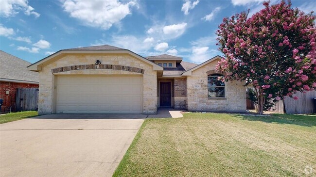 Building Photo - 2814 Horseback Dr Rental