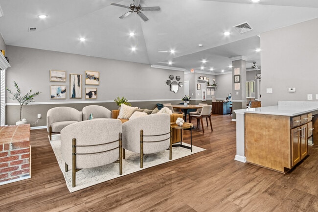 Photo - Chandler Ridge