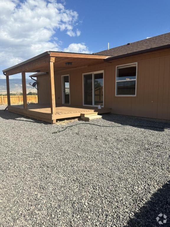 Building Photo - 10367 Kings View Rd Rental