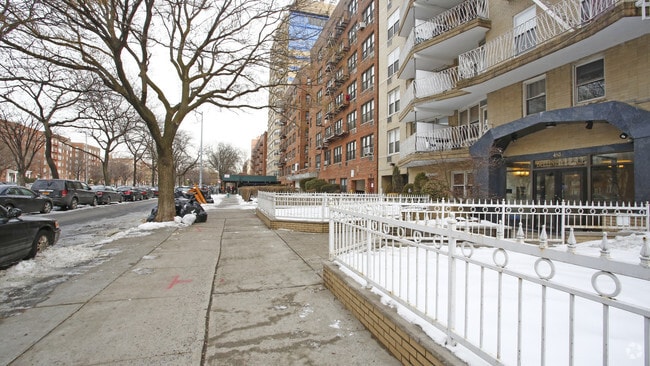 483 Ocean Parkway
