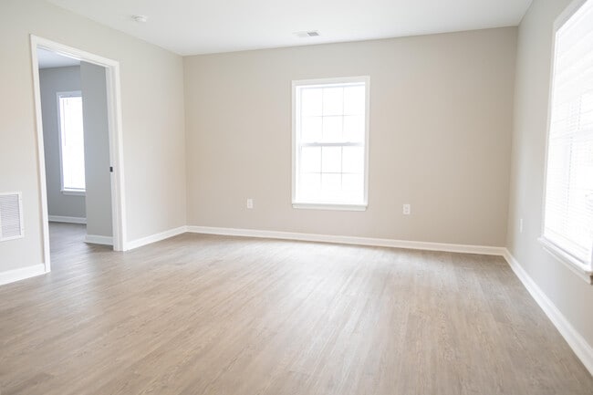 Photo - 128 Parrish Ave