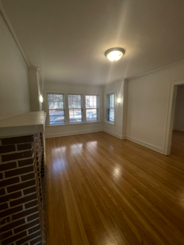 Photo - 2143 W Chase Ave Apartment Unit 1