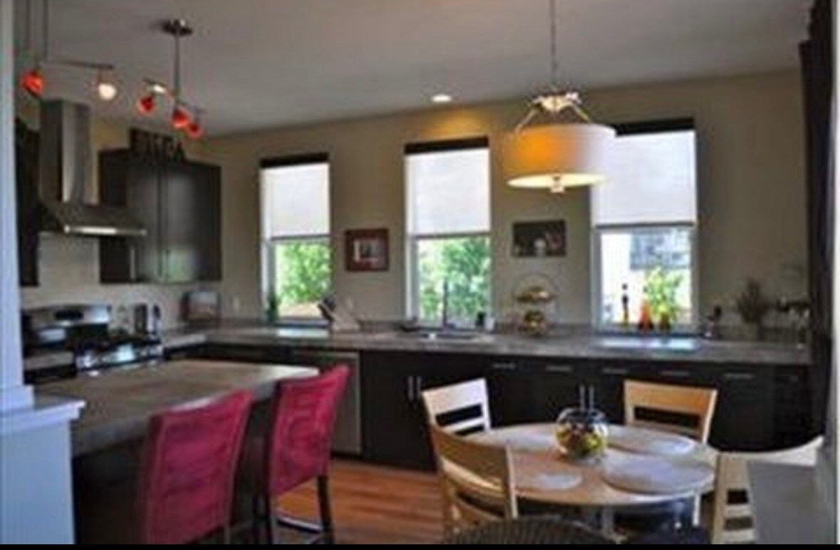 Photo - 454 N Finch Ave