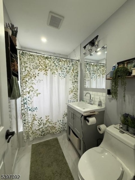 Photo - 827 Hobson St