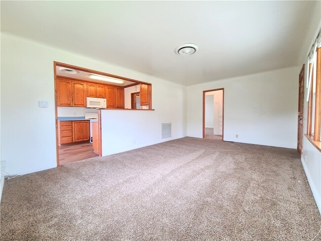 Photo - 1349 Fairview Ln