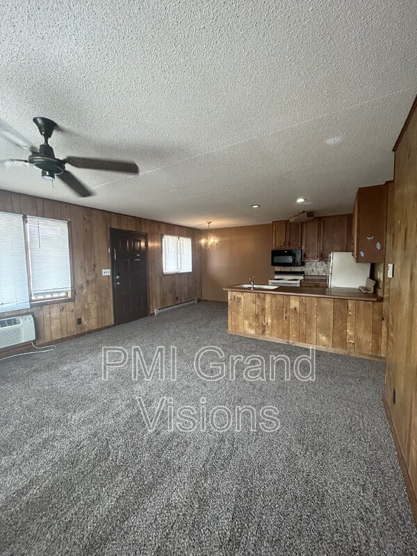 Photo - 955 4th St Unidad 5