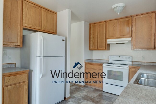 Building Photo - 1385 NW Elwha St Unit #102