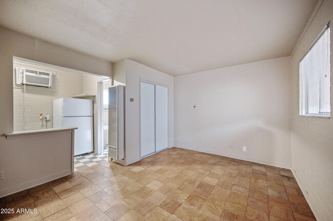 Photo - 343 W Portland St Unit 5