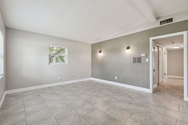 Photo - Modern and Clean Hourglass District Home w/ Fenced Yard