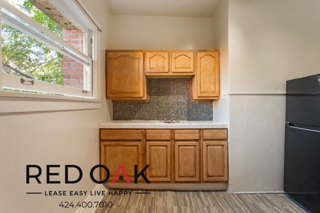 Photo - 532 S Coronado St Unit 102