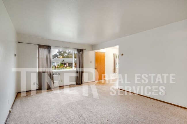 Photo - 5516 Palmdale Way