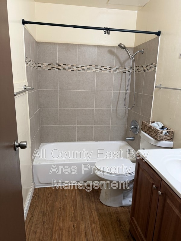 Photo - 1411 Parker St Unit 1