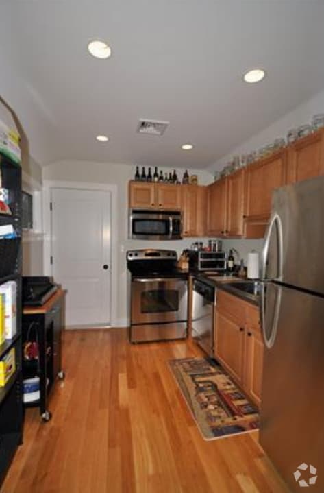 Building Photo - 27 Crosby Rd Unit 3 Rental