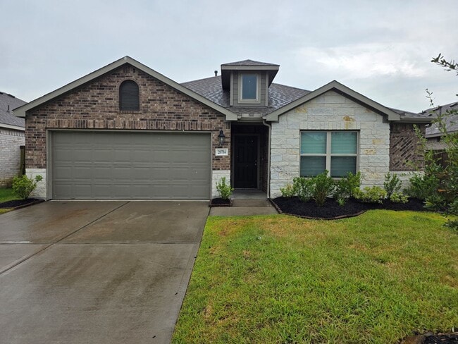 Photo - 20714 Southern Wds Blvd