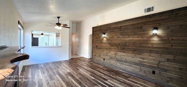 Photo - Beautiful & Unique 3 Bed 2 Bath Home w/Cus...