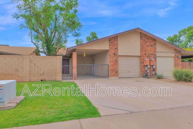 Photo - 1839 E Inverness Ave