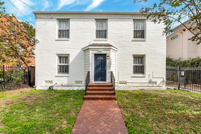 Building Photo - 1609 Driscoll St